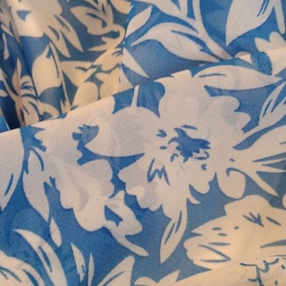 Sweet Floral Maxi Dress with Flutter Sleeves - Picture 12 of 13